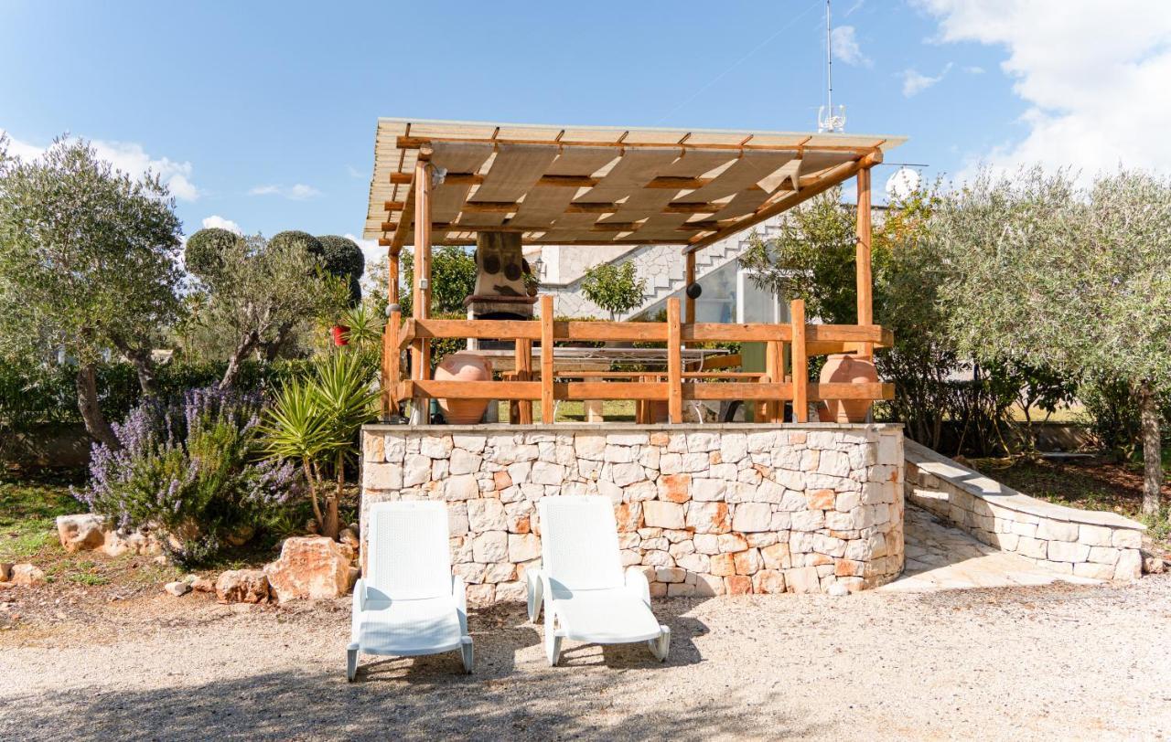 Villa Chanel Bellissima Villa Con Piscina Immersa Nella Valle D'Itria Ostuni Exterior photo